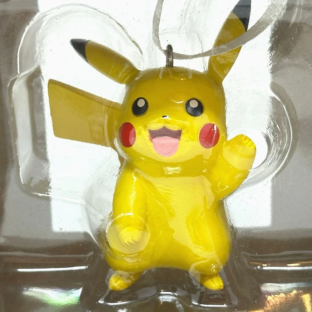 Hallmark Pokémon Pikachu Christmas Tree Ornament 2HCM9101 2021 Hallmark Holidays